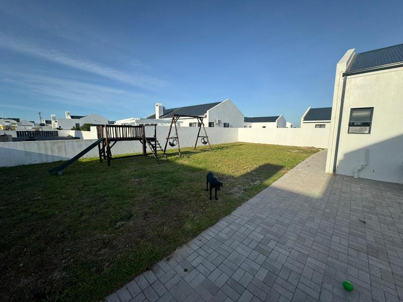 To Let 3 Bedroom Property for Rent in Laaiplek Western Cape